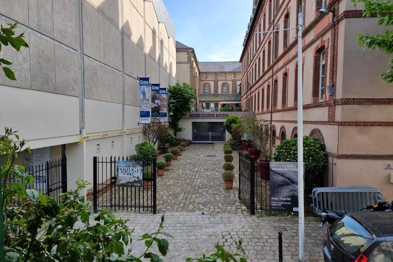 فيلا Le Jardin D'Eugene - 4P House - Terrace - Historic Center أونفلور المظهر الخارجي الصورة
